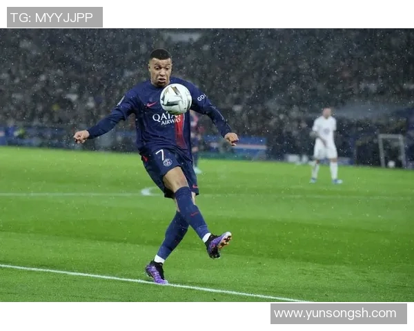 足球明星们热议姆巴佩的未来与潜力展望