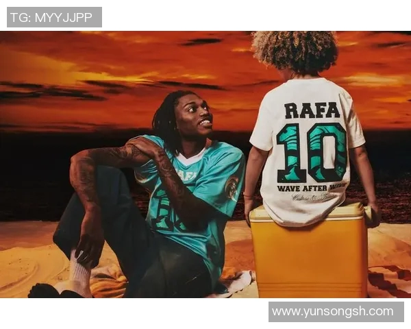 足球明星佩戴项链的最佳选择与时尚搭配建议分享 足球明星佩戴项链的最佳选择与时尚搭配建议分享